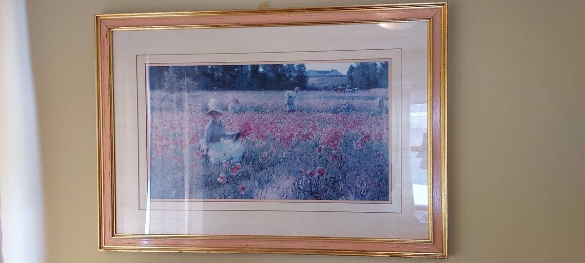 LARGE FRAMED WALL ART