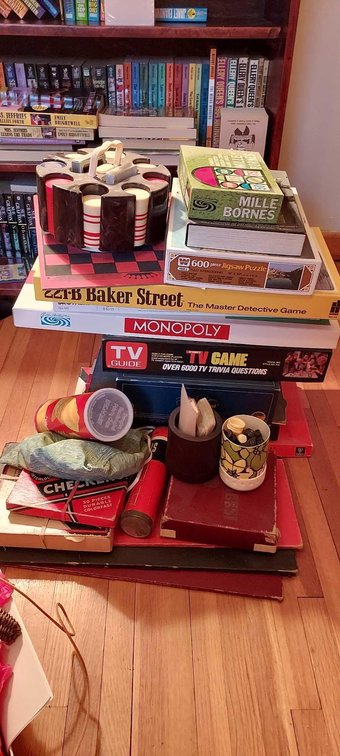 ASSORTMENT OF VARIOUS BOARD GAMES, POKER CHIPS, CHECKERS, DICE, AND MORE
