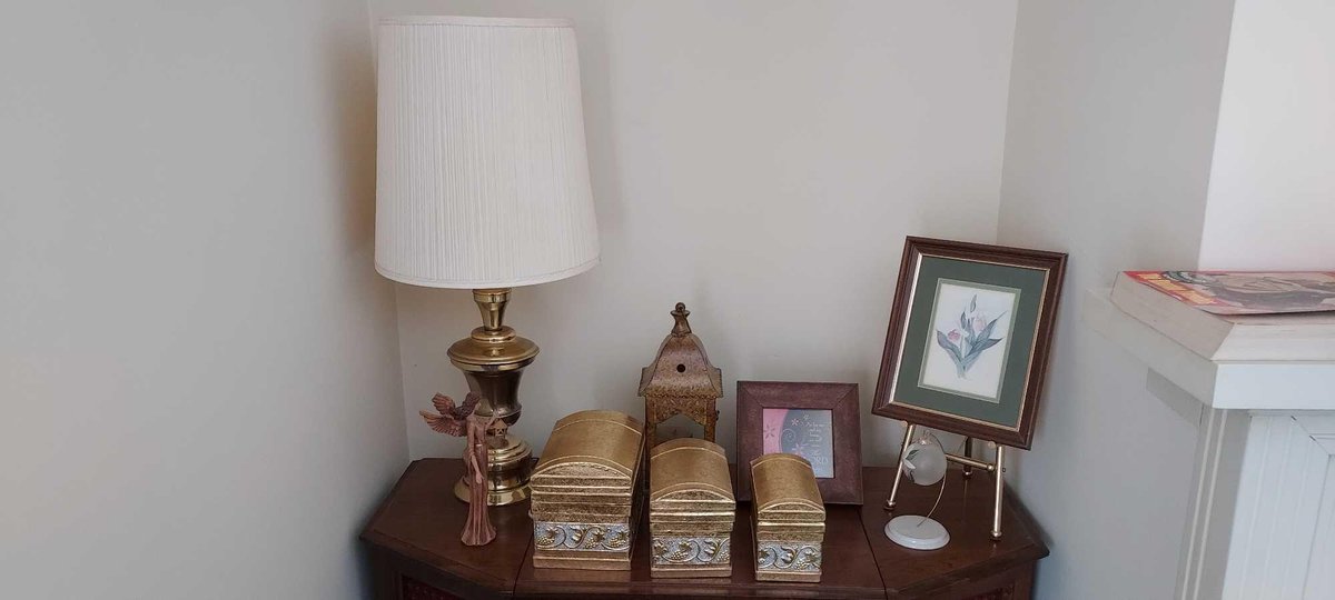 ASSORTMENT OF DECORATIONAL BOXES, CANDLE HOLDER, LAMP, FRAMED ART, AND MORE