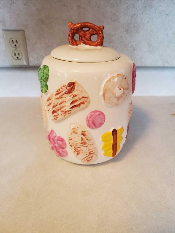 CERAMIC COOKIE JAR