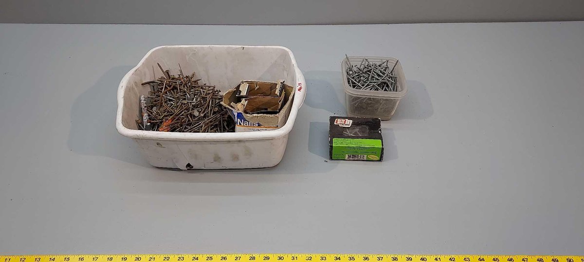 (I-20) ASSORTMENT OF NAILS AND MISC HARDWARE