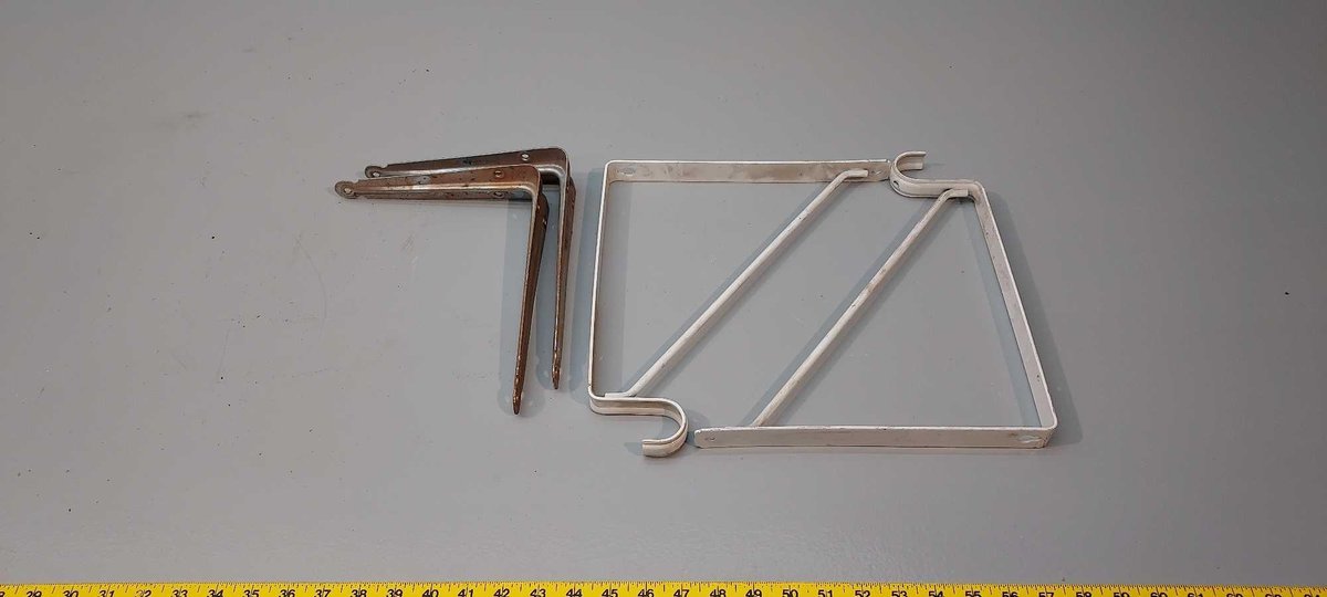 (I-26) (4) SHELF MOUNTING BRACKETS