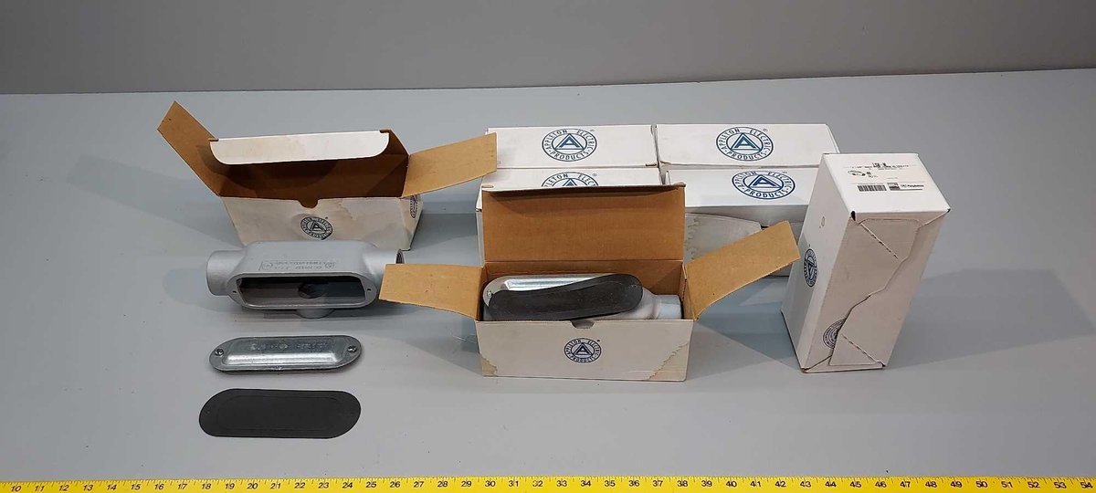 (I-36) (7) T150-M 1-1/2" MALL IRON FORM 36 INLETS