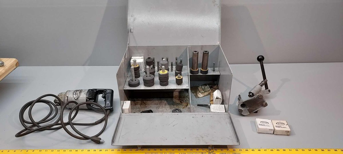 (I-46) VALVE GRINDING & REFACING KIT (GRINDER DOES NOT WORK)