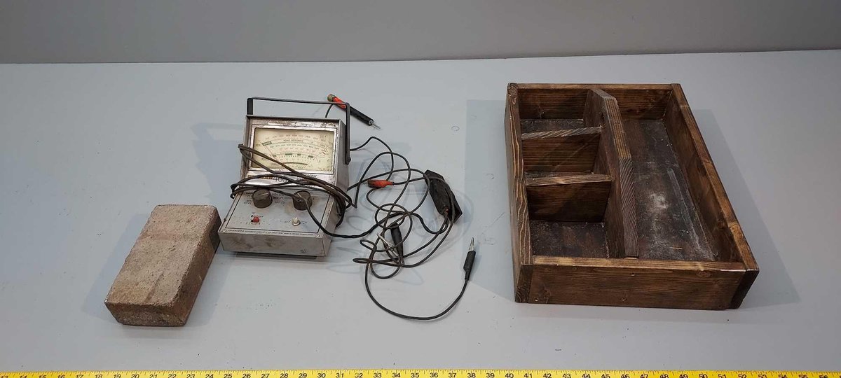 (I-65) WOODEN TOOL CARRIER AND AN ELECTRONIC IGNITION ANALYZER