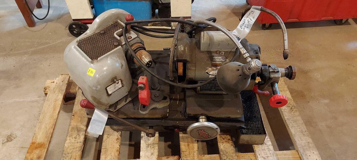 (I-70) MACHINING GRINDERS/TOOL