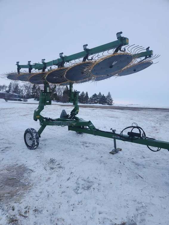 (I-757) (LOCATED NEAR MORRIS, MN​​​​​​​) OGDEN METAL WORKS HAY RAKE, 12 WHEEL, HYD FOLD, HIGH CAPACI