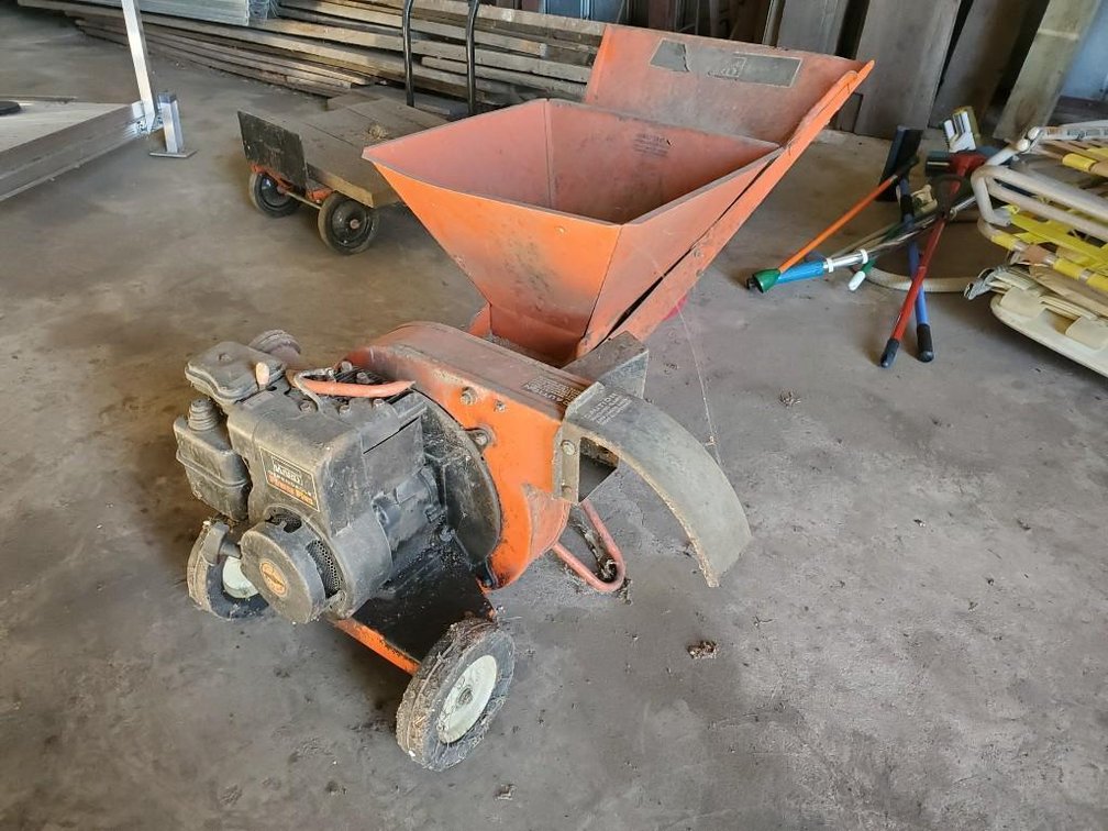 MONTGOMERY WARD WOOD CHIPPER (FOR MORE INFO AND LOCATION CALL ROD AT 320-424-1601)