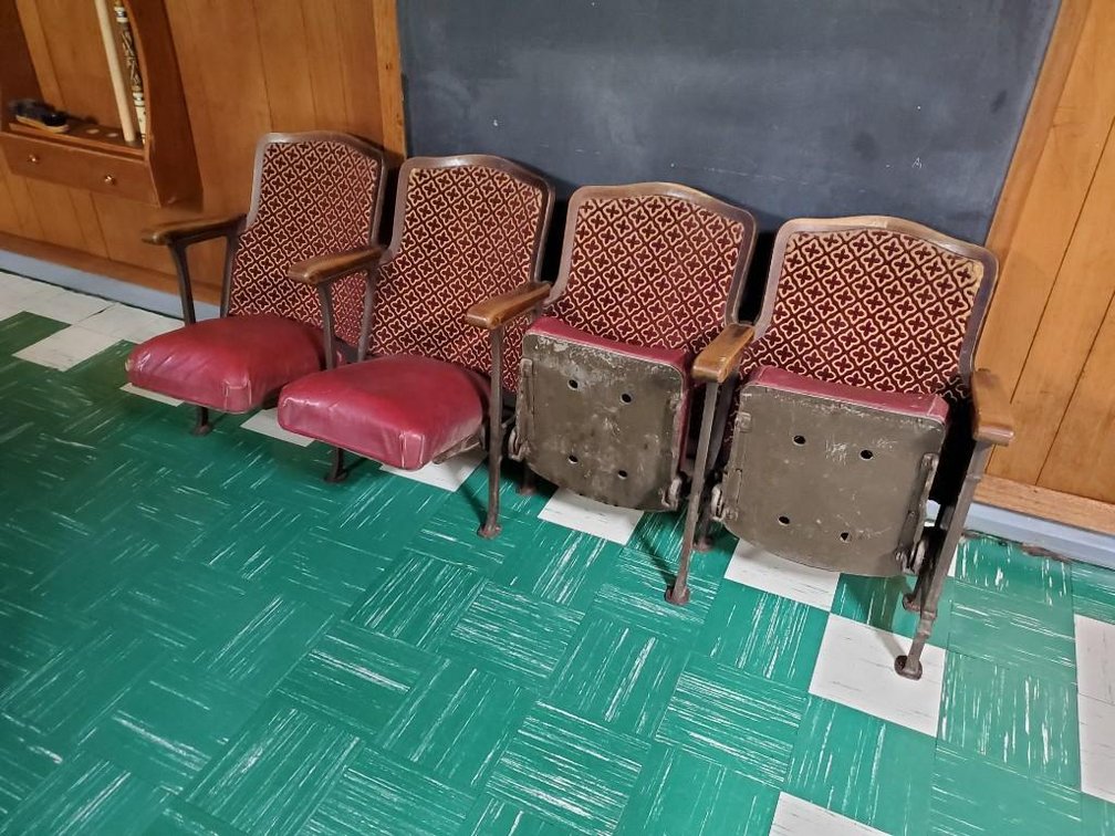 (8) VINTAGE THEATER SEATS (FOR MORE INFO AND LOCATION CALL ROD AT 320-424-1601)