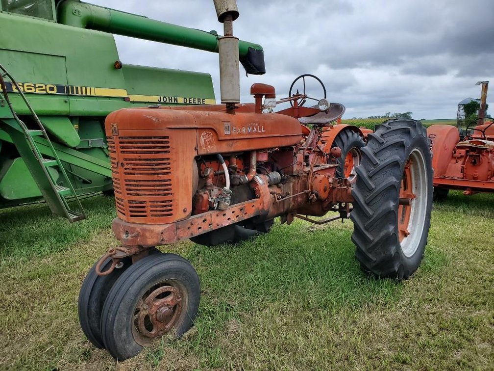 FARMALL SUPER M MODEL SM, 540 PTO, 1 HYD, GAS, NOT STUCK, SN#F-22099