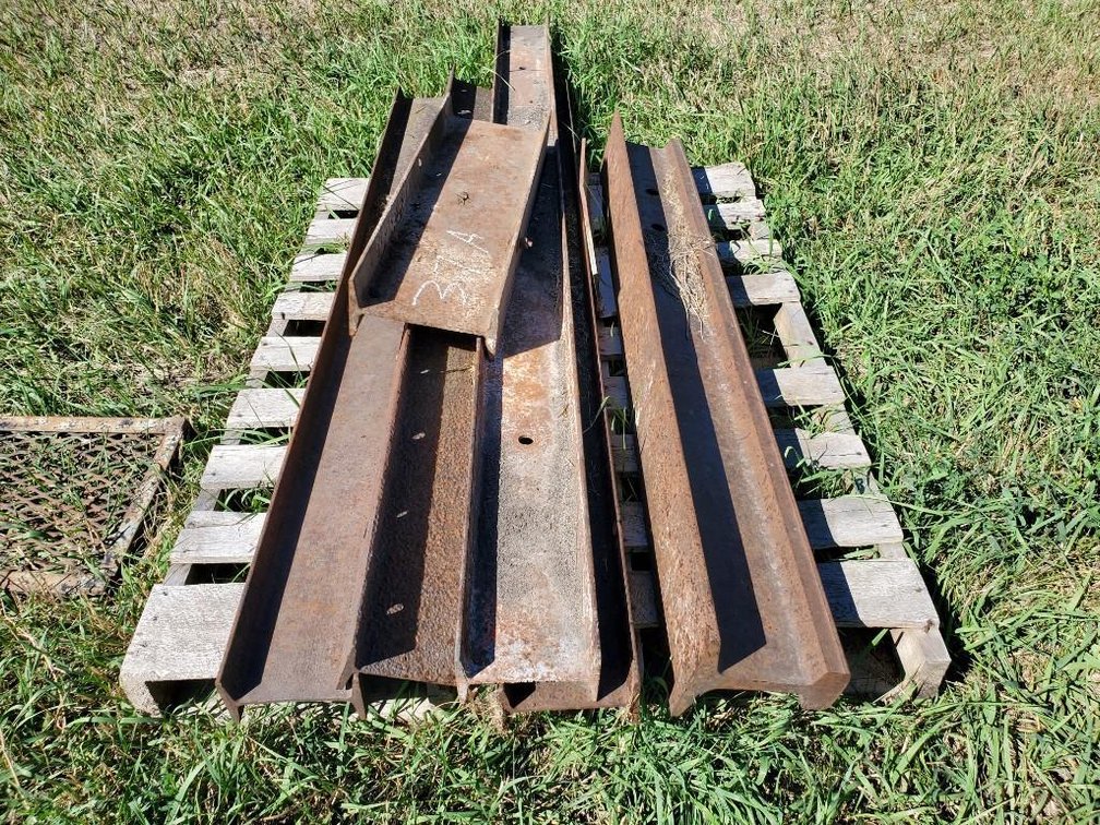 (5) STEEL I-BEAMS