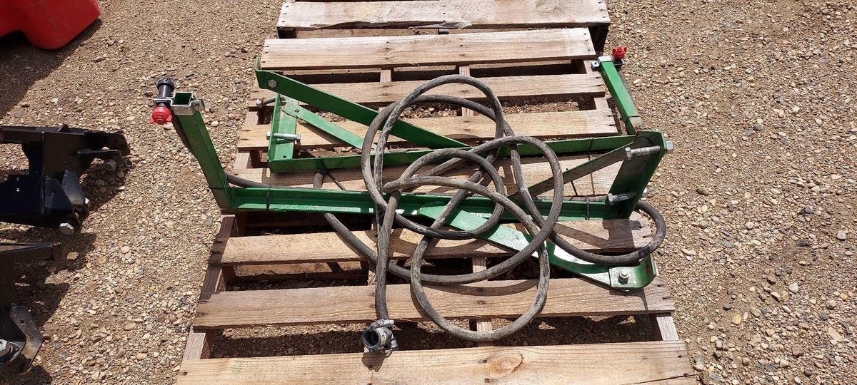 (C-2) 4-WHEELER SPRAY BOOM