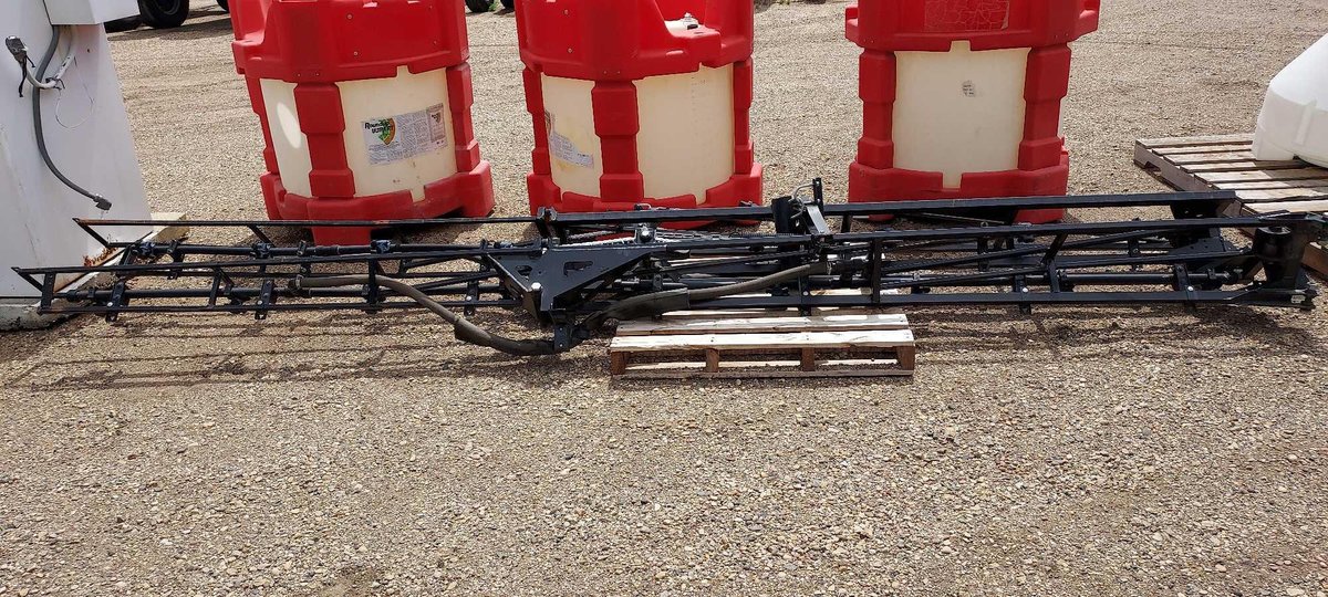(C-7) JOHN DEERE 4720 BOOM TIP EXTENSIONS WITH 3 WAY NOZLE BODIES
