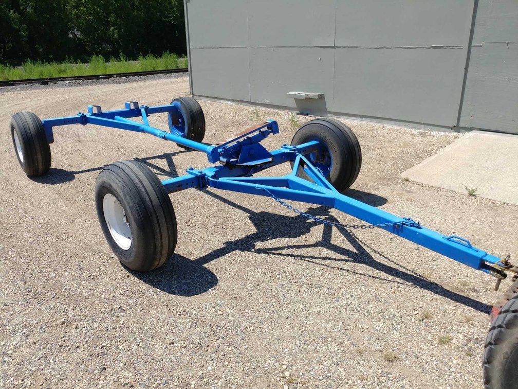 (C-165) NH3 RUNNING GEAR WITH ADJUSTABLE AXEL WIDTH