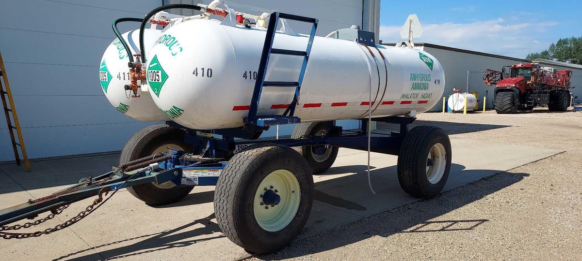 (C-180) DUO LIFT TWIN 1000 GALLON ANHYDROUS TRAILER WITH SPRING-ASSIST-LIFT TELESCOPING HITCH, LIGHT