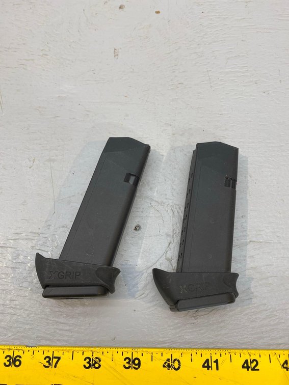 (I-21) [2] GLOCK 17 RD 9MM MAGS, XGRIP