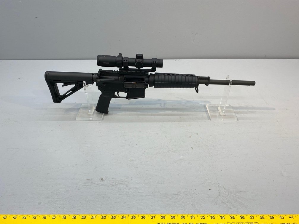 (I-55GA) BUSHMASTER MODEL XM15-E2S 223-5.56MM WITH LEUPOLD MARK 3HD 1.5-4X20 SCOPE, SN:BFI414283