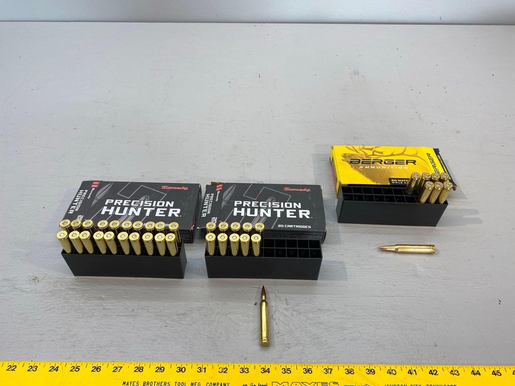 (I-68) [31] .300 WIN MAG HORNADY 200 GR. ELD-X CARTRIDGES AND [8] 300 WIN MAG BERGER 185 GR. CLASSIC