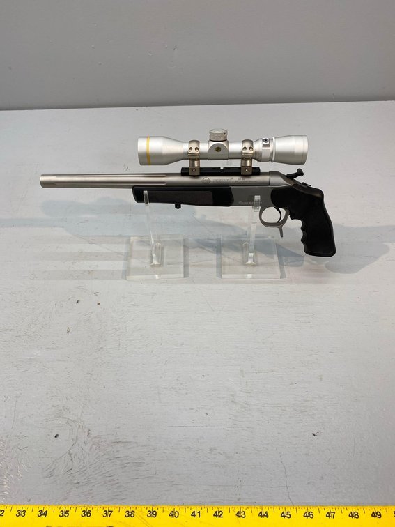 (I-70GA) CVA SCOUT V2 .243 WIN WITH LEUPOLD VX-3 2.5-8X32 SCOPE SN:61-04-002602-14