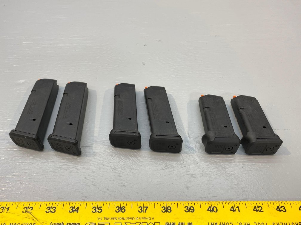(I-10) [6] 9MM MAGAZINES, PMAG 17 GL 9