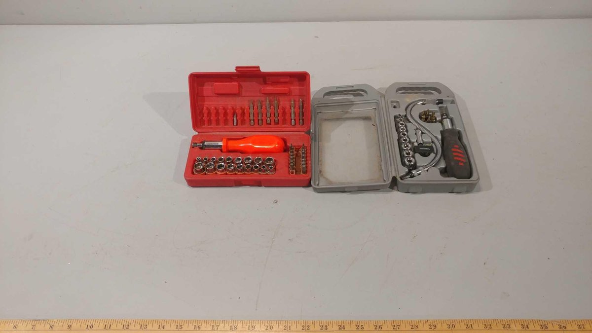 SNAKE DRIVER TOOL AND 55 PC HEX WRENCH SET