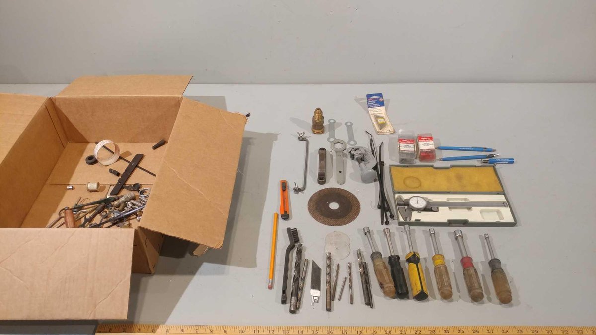 ASSORTMENT OF SCREWDRIVERS AND OTHER MISC ITEMS