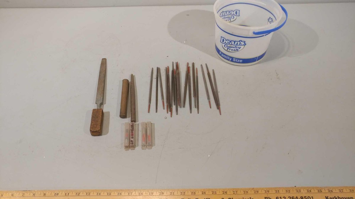 ASSORTMENT OF FILES AND DRILL BITS
