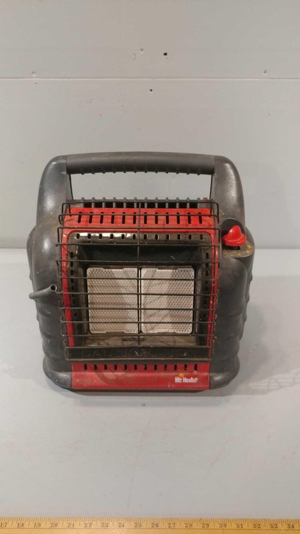 MR HEATER BUDDY HEATER (TESTED AND WORKS)
