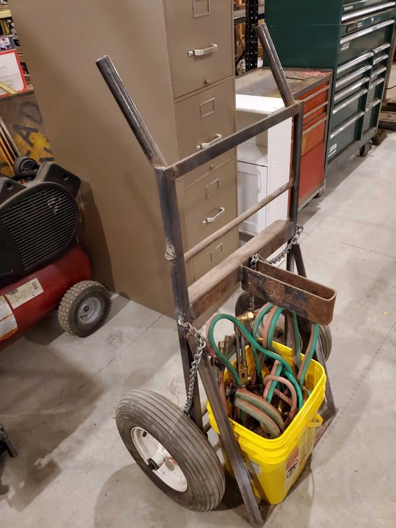 TORCH CART, TORCH, HOSES, AND GAUGES