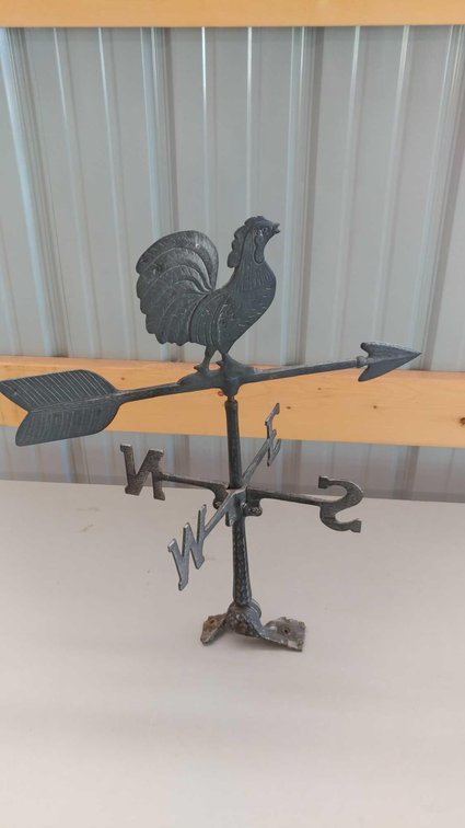 (I-70) METAL ROOSTER WEATHER VANE