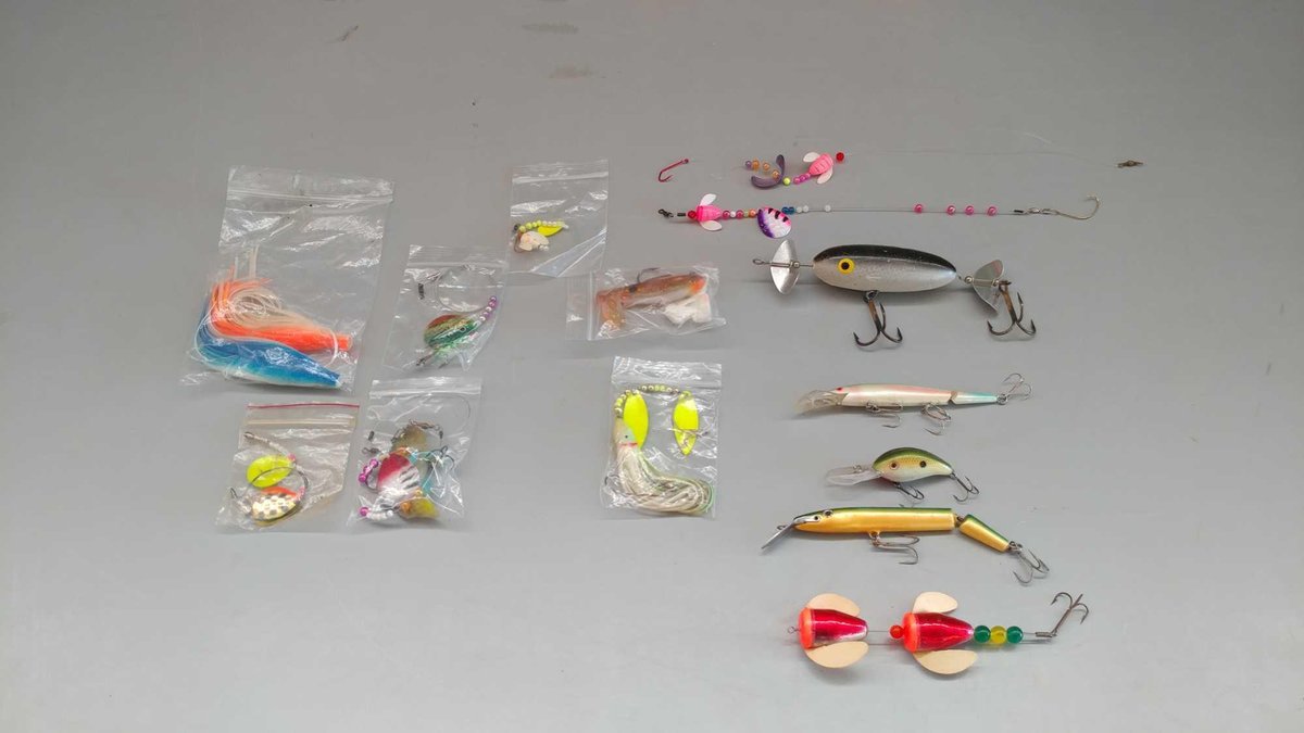 (I-73) ASSORTMENT OF BUZZBAITS, SPINNERS, CRANKBAITS, JERKBAITS, SWIMBAITS, AND OTHER FISHING TACKLE