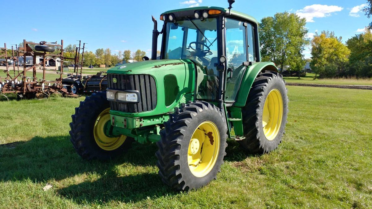 (I-835) JOHN DEERE 6420 MFD TRACTOR, 18.4 - 38 REARS, 3 PT, 540 PTO, 3 HYD, MECHANICAL ISSUES - WILL