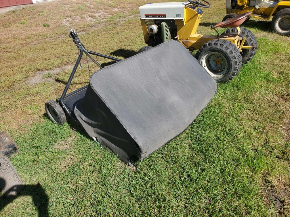 AGRIFAB 42" LAWN SWEEPER