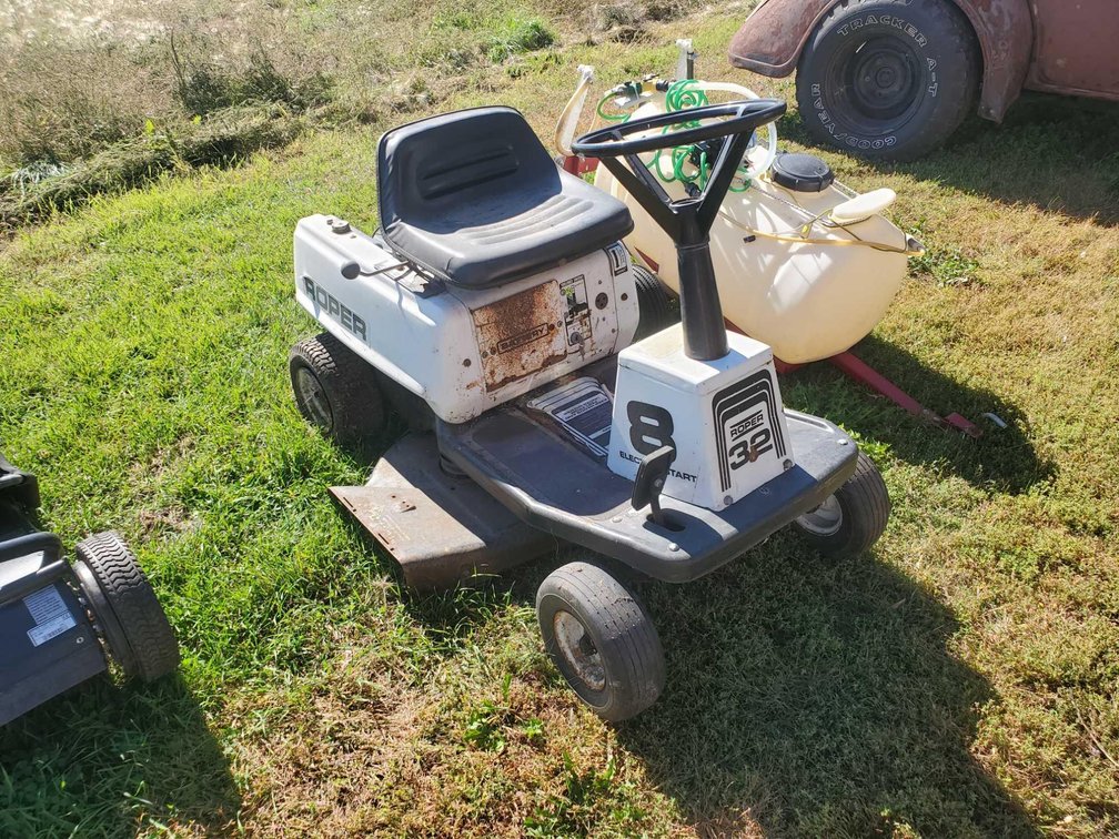 ROPER 32 RIDING LAWN MOWER, UNKNOWN CONDITION