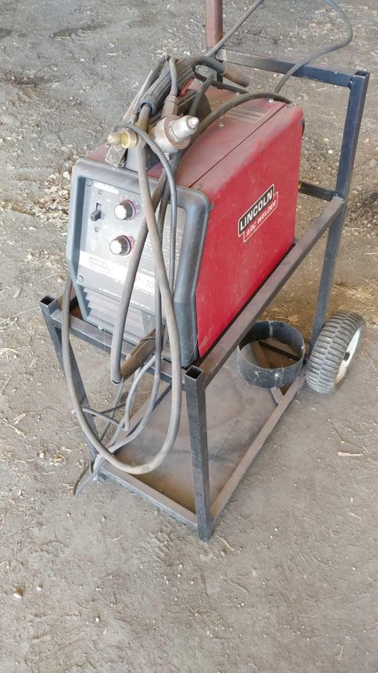LINCOLN ELECTRIC SP-100 ARC WELDER 115V (SELLER STATES WORKING CONDITION)