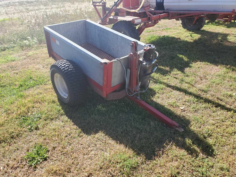 2 WHEELED ROCK BOX DUMP TRAILER, HYD DUMP