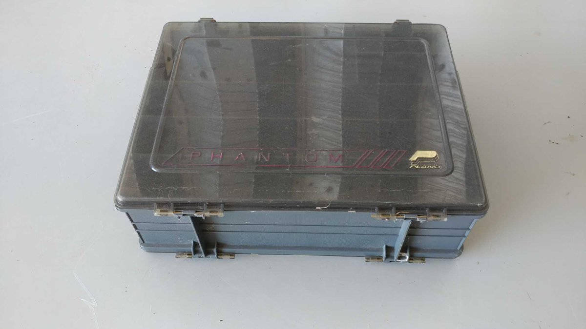 PLANO TACKLE BOX (EMPTY)
