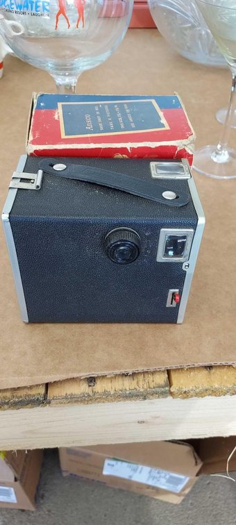 ANSCO VINTAGE SHUR SHOT 20 CAMERA (UNKNOWN CONDITION)
