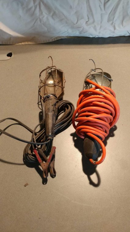 (2) TROUBLE LIGHTS (SELLER STATES WORKING CONDITION)