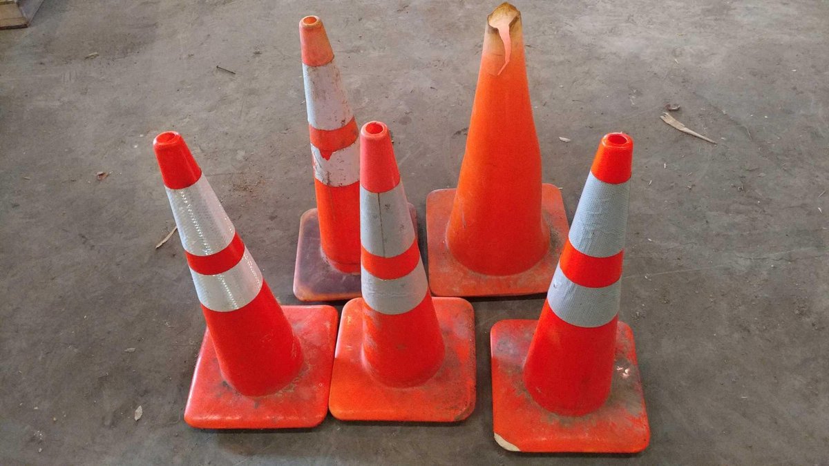(5) ORANGE CAUTION TRAFFIC CONES