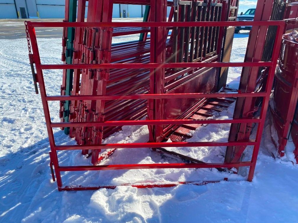 STRONGHOLD 6'X 57" GATE FOR WALK THREW GATE 