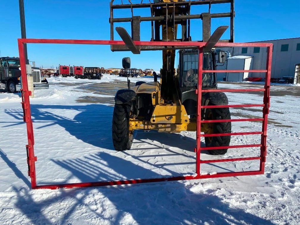  STRONGHOLD 12' WALK THREW  GATE 8' DOOR OPENING NO DOOR, 82" TALL