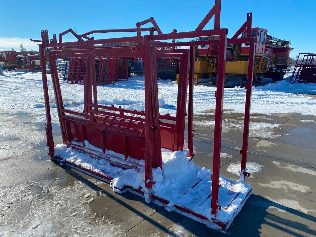 STRONGHOLD 900D DOUBLE SQUEEZE CHUTE INCOMPLETE