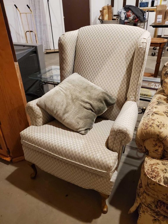 HIGH BACK FABRIC CHAIR