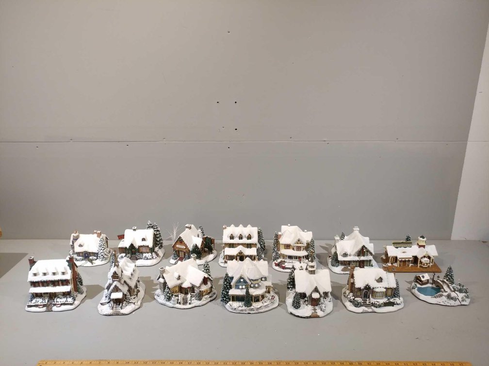 LARGE ASSORTMENT OF THOMAS KINCAID CHRISTMAS VILLAGE SETS