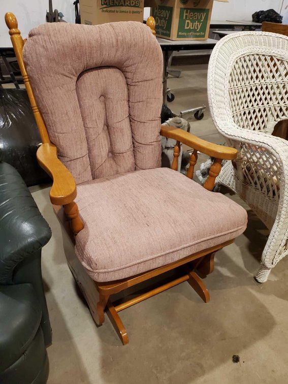 WOODEN GLIDER/ROCKER W/PADDING