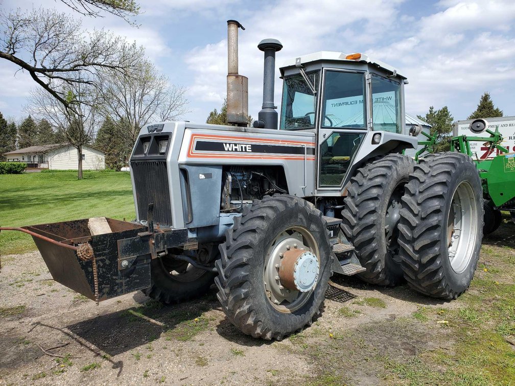 (I-28A) WHITE 185F, FRONT WHEEL ASSIST, 3639 HRS, 18.4 42R REAR DUALS, 3 HYD, 3PT W/QUICK HITCH, ROCK BOX, 100