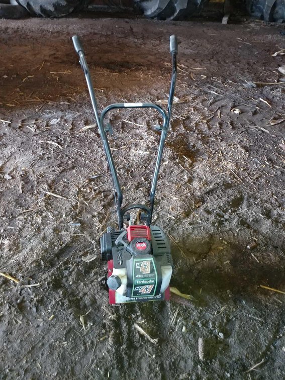 (I-159B) VIPER MC 43 GAS GARDEN TILLER