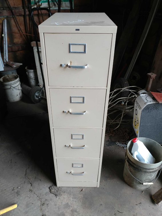 (I-136B) 4 DRAWER FILING CABINET 