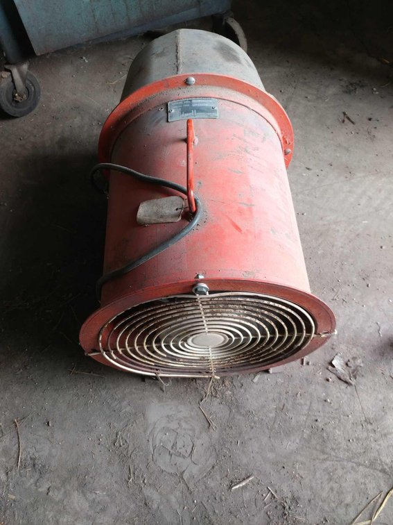 (I-138B) COLDWELL BIN FAN 110 VOLT 12" 